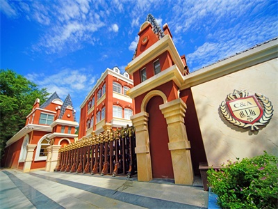 深圳华美外国语学校